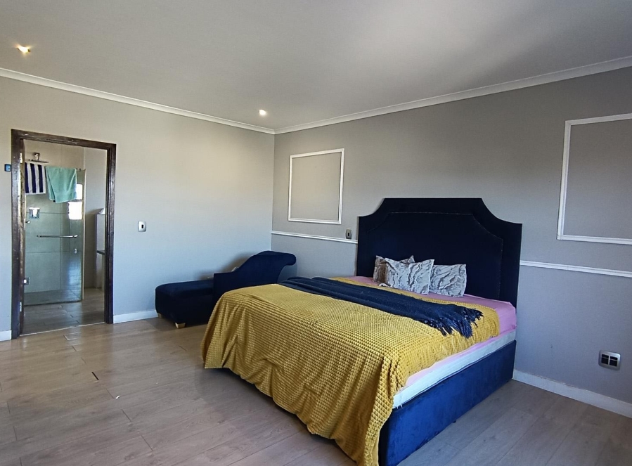 4 Bedroom Property for Sale in Parklands North Western Cape